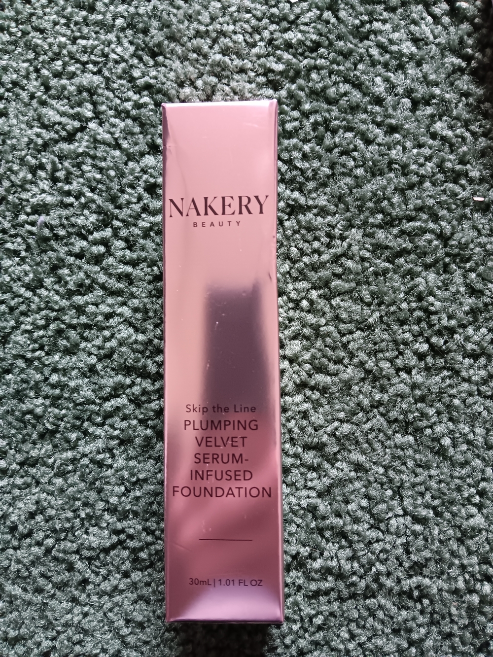 Nakery Plumping Velvet Serum-Infused Foundation  Light 30ml 1.01oz